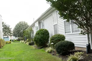 70 Rosewood Dr, Lakewood, NJ 08701 - Photo 28