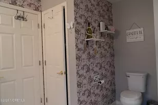 70 Rosewood Dr, Lakewood, NJ 08701 - Photo 18