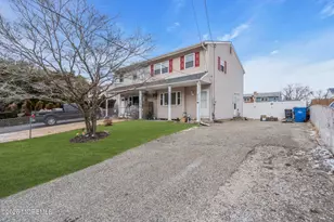 809 Birch St, Lakehurst, NJ 08733 - Photo 8