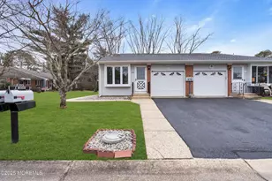 12 Hamilton Ln, Whiting, NJ 08759 - Photo 2