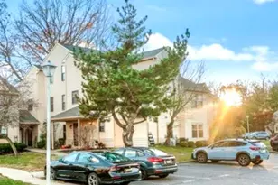 1403 Violet Ln, Jackson, NJ 08527 - Photo 2