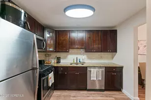 1403 Violet Ln, Jackson, NJ 08527 - Photo 10