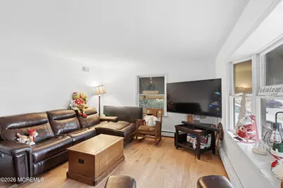 812 Mistletoe Avenue, Point Pleasant, NJ 08742 - Photo 8
