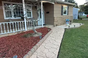 1 Cambridge Ct, Toms River Township, NJ 08757 - Photo 2