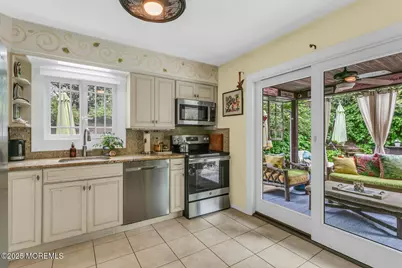 85 Valley Avenue, Highlands, NJ 07732 - Photo 16