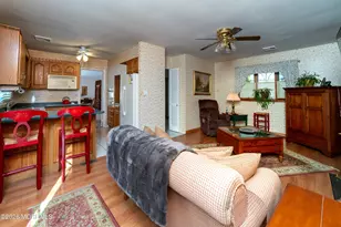 2 Brentwood Rd, Matawan, NJ 07747 - Photo 14