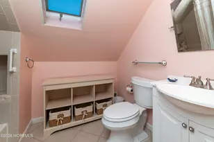 2 Brentwood Rd, Matawan, NJ 07747 - Photo 24