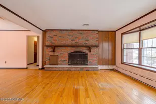 1046 Indian Hill Rd, Toms River Township, NJ 08753 - Photo 10