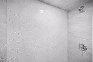 675 Ocean Ave, Long Branch, NJ 07740 - Photo 18