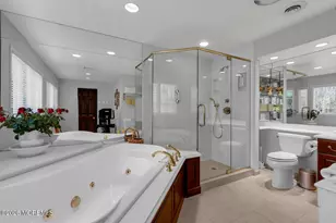 32 Glen Oak Dr, Middletown, NJ 07748 - Photo 24