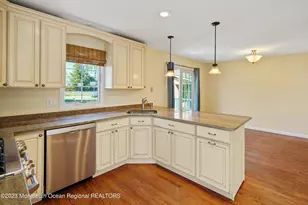 111 Main St, Avon by the Sea, NJ 07717 - Photo 16