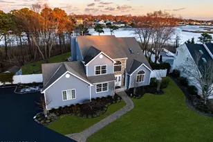 107 Waters Edge Ct, Brick, NJ 08724 - Photo 2