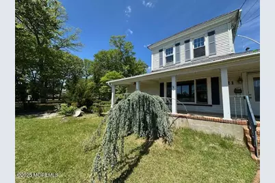 421 W Lincoln Avenue, Oakhurst, NJ 07755 - Photo 2