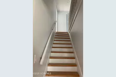 421 W Lincoln Avenue, Oakhurst, NJ 07755 - Photo 22