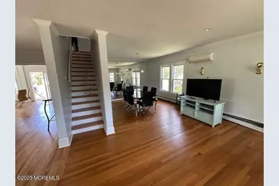 421 W Lincoln Avenue, Oakhurst, NJ 07755 - Photo 4