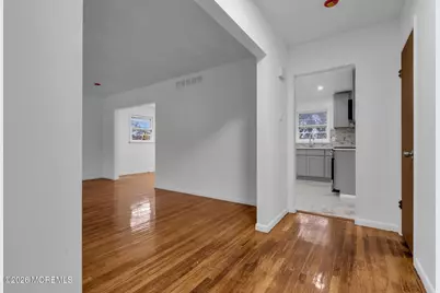 225 Lakeside Avenue, Blackwood, NJ 08012 - Photo 4