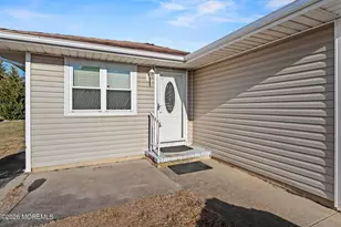 40 Pirogue St, Toms River Township, NJ 08757 - Photo 4