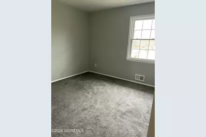 52 Yorke Court, Freehold, NJ 07728 - Photo 10