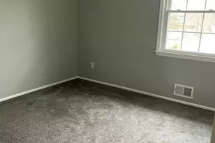 52 Yorke Ct, Freehold, NJ 07728 - Photo 10