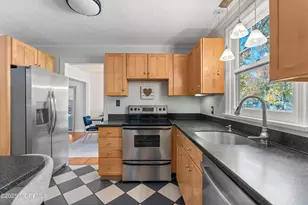 26 Prince Pl, Little Silver, NJ 07739 - Photo 10