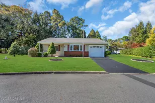 11 Vermont Way, Whiting, NJ 08759 - Photo 2