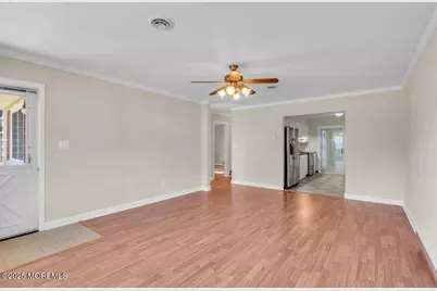 11 Vermont Way, Whiting, NJ 08759 - Photo 4