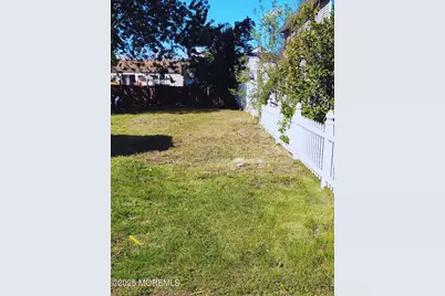 163 Raritan Avenue, Keansburg, NJ 07734 - Photo 4