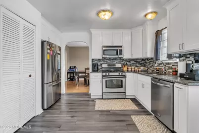 600 Lawrence Avenue, Toms River Township, NJ 08757 - Photo 10