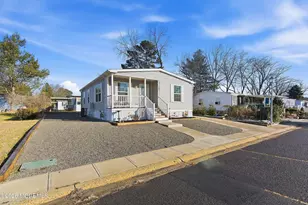 141 Douglas Dr, Jackson, NJ 08527 - Photo 2