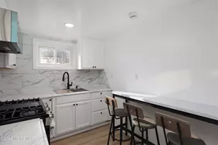 12 Main St, Englishtown, NJ 07726 - Photo 8