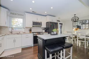 13 Bartle Rd, Franklin Township, NJ 08873 - Photo 8