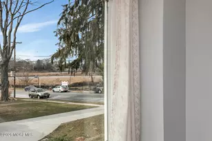 91 Locust Ave, Red Bank, NJ 07701 - Photo 14