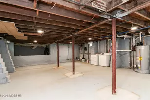 91 Locust Ave, Red Bank, NJ 07701 - Photo 18