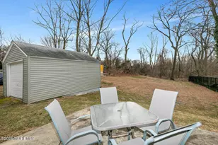 91 Locust Ave, Red Bank, NJ 07701 - Photo 20