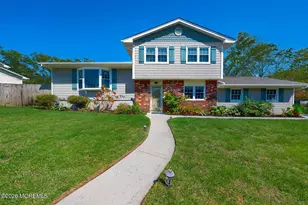 35 Redwood Dr, Toms River Township, NJ 08753 - Photo 1