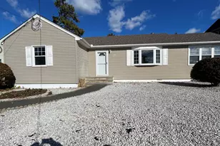 198 Bay Stream Dr, Toms River Township, NJ 08753 - Photo 2