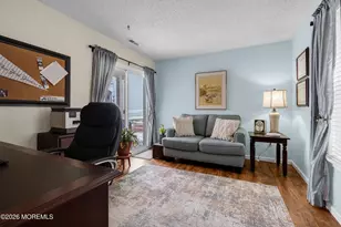 129 Tulip Ln, Freehold, NJ 07728 - Photo 8