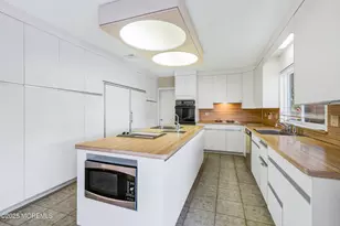 19 Parker Ave, Deal, NJ 07723 - Photo 8