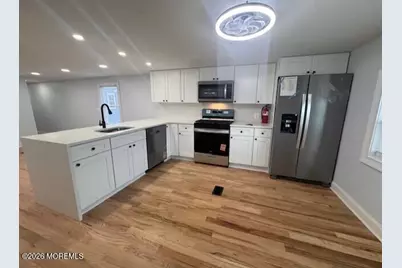 17 Mary Ann Court, Hazlet Township, NJ 07734 - Photo 4