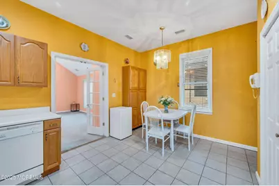 9 Maplewood Avenue, Keansburg, NJ 07734 - Photo 10