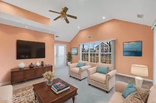 9 Maplewood Ave, Keansburg, NJ 07734 - Photo 8