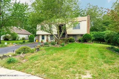 10 Cambridge Drive, Jackson, NJ 08527 - Photo 1