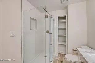 341 Victor Pl, Neptune Township, NJ 07753 - Photo 42