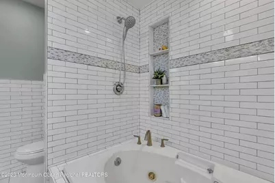 447 W Park Avenue, Oakhurst, NJ 07755 - Photo 24