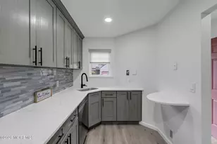 324 Oak Knoll Dr, Englishtown, NJ 07726 - Photo 6