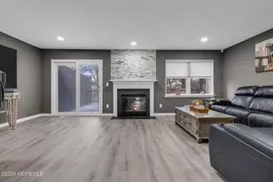 324 Oak Knoll Dr, Englishtown, NJ 07726 - Photo 12