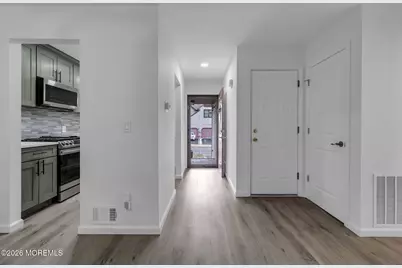 324 Oak Knoll Drive, Englishtown, NJ 07726 - Photo 4