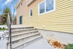 1 Ciafardini Ct, Marlboro Township, NJ 07746 - Photo 74