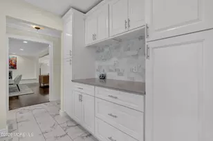 1 Ciafardini Ct, Marlboro Township, NJ 07746 - Photo 28