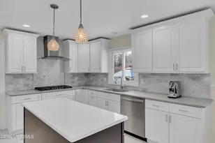 1 Ciafardini Ct, Marlboro Township, NJ 07746 - Photo 30